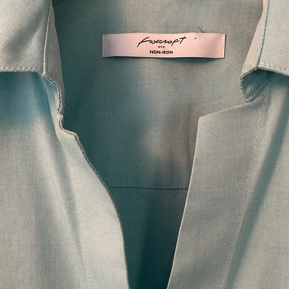 Foxcroft, fits 8-10,100% cotton,V-neck to buttons,bracelet length sleeve.As new - Picture 4 of 11